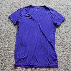 GapFit shirt